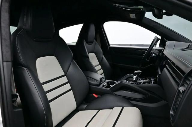 2023 Porsche Cayenne Turbo GT
