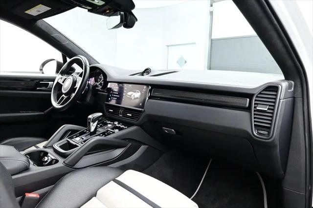 2023 Porsche Cayenne Turbo GT