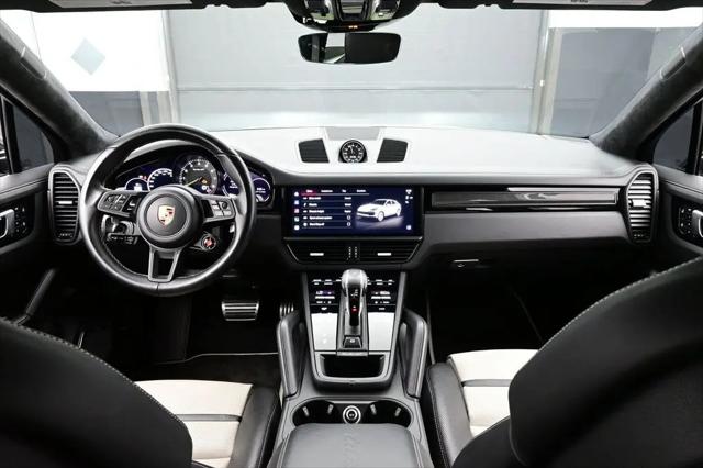 2023 Porsche Cayenne Turbo GT