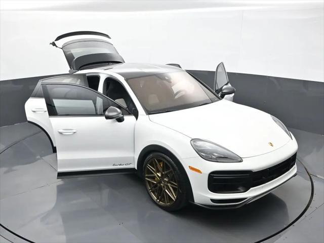 2023 Porsche Cayenne Turbo GT