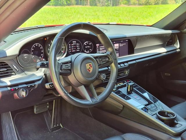2020 Porsche 911 Carrera 4S Cabriolet