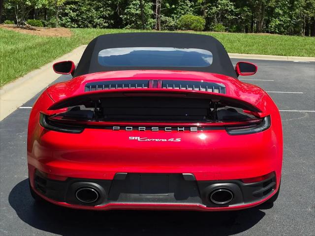 2020 Porsche 911 Carrera 4S Cabriolet