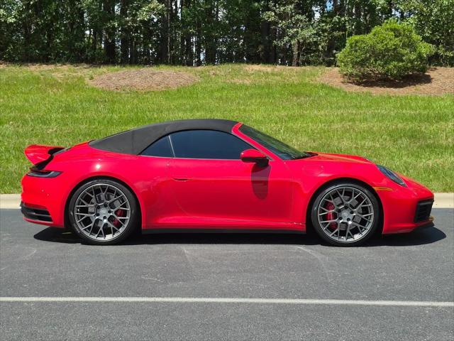 2020 Porsche 911 Carrera 4S Cabriolet