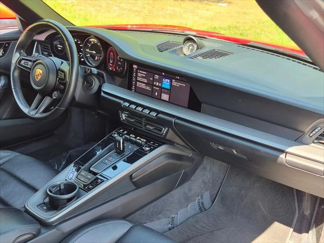 2020 Porsche 911 Carrera 4S Cabriolet