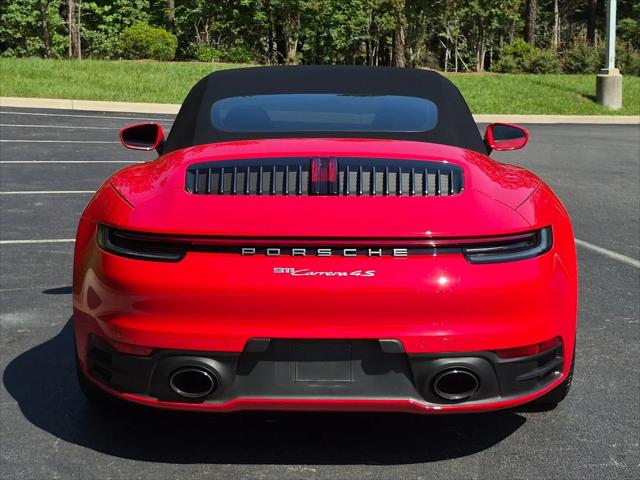 2020 Porsche 911 Carrera 4S Cabriolet