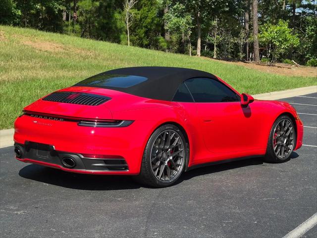 2020 Porsche 911 Carrera 4S Cabriolet