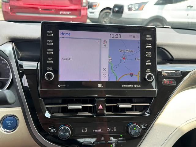 2022 Toyota Camry Hybrid XLE