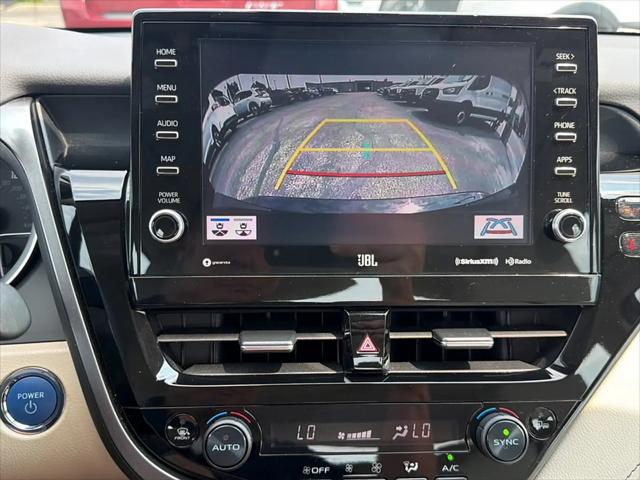 2022 Toyota Camry Hybrid XLE