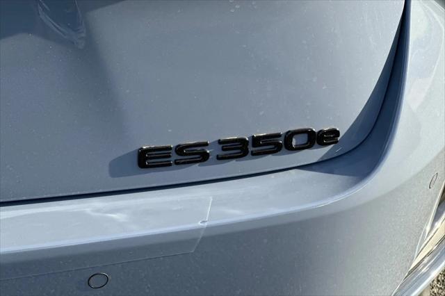 2026 Lexus ES 350 Premium