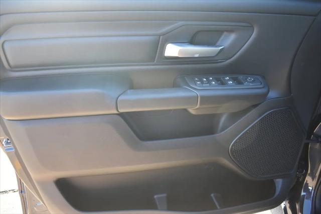 2026 Ram 1500 Express Crew Cab 4x4 57 Box
