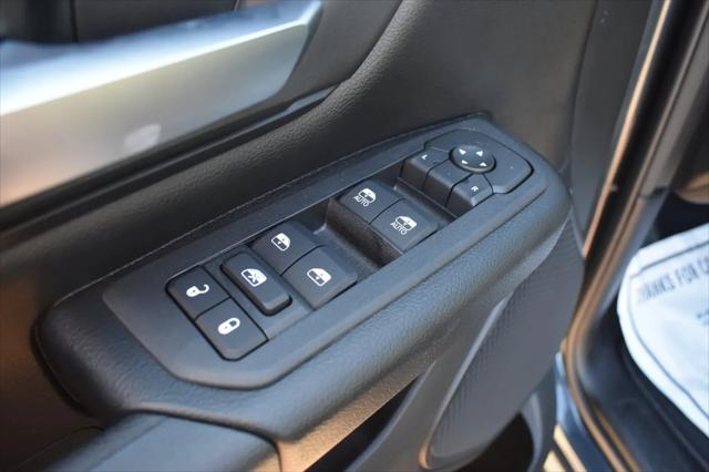 2026 Ram 1500 Express Crew Cab 4x4 57 Box