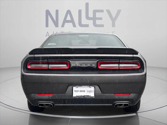 2016 Dodge Challenger SXT