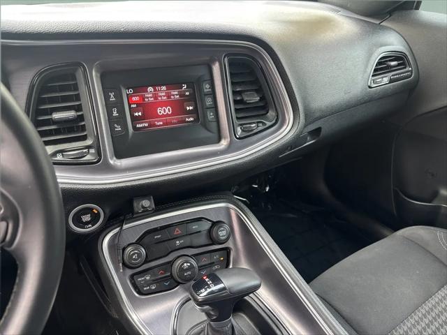 2016 Dodge Challenger SXT