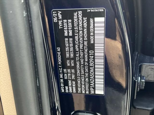 2021 Porsche Macan Macan