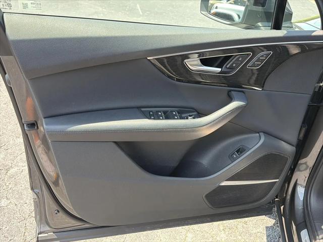 2024 Audi Q7 Premium Plus