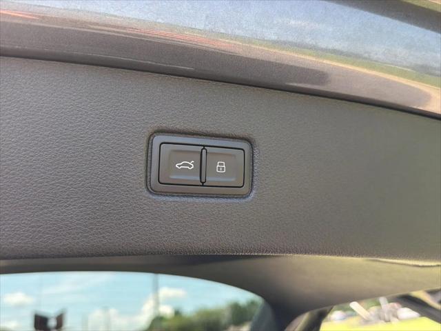 2024 Audi Q7 Premium Plus