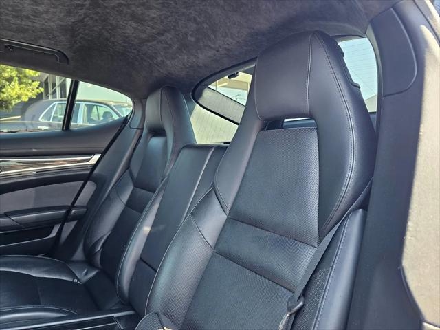 2013 Porsche Panamera GTS