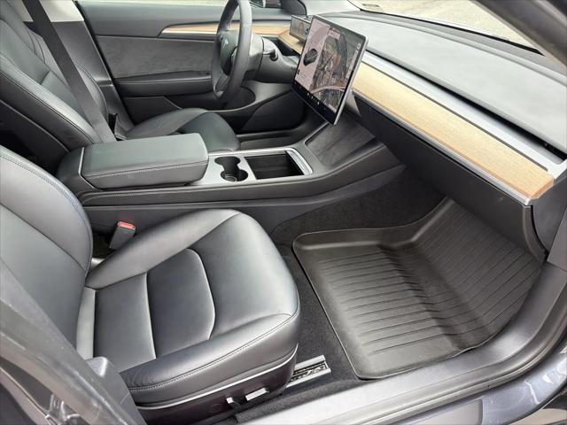 2021 Tesla Model 3 Standard Range Plus Rear-Wheel Drive
