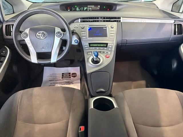 2014 Toyota Prius Plug-In Plug-in Hybrid