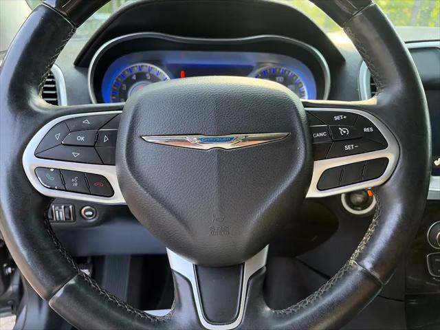 2017 Chrysler 300 C