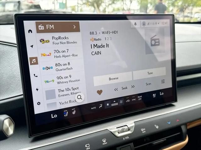 2026 Lexus ES 350 Luxury