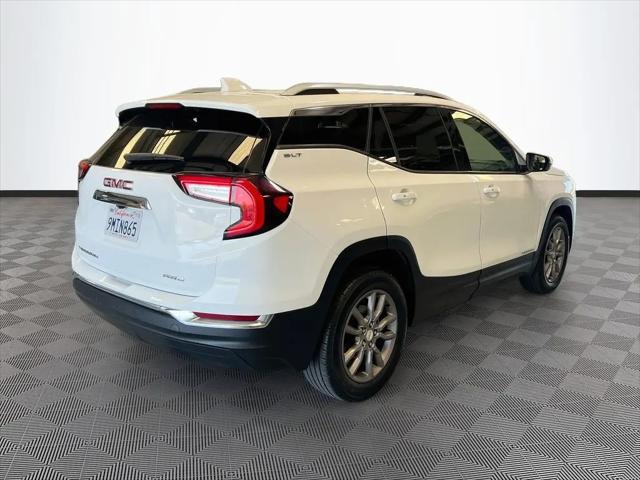 2024 GMC Terrain AWD SLT