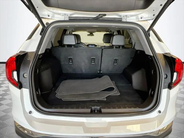 2024 GMC Terrain AWD SLT