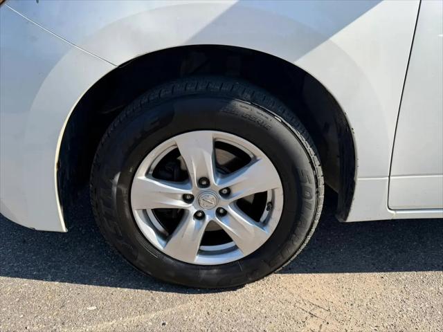 2011 Nissan Quest SV