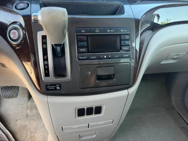 2011 Nissan Quest SV