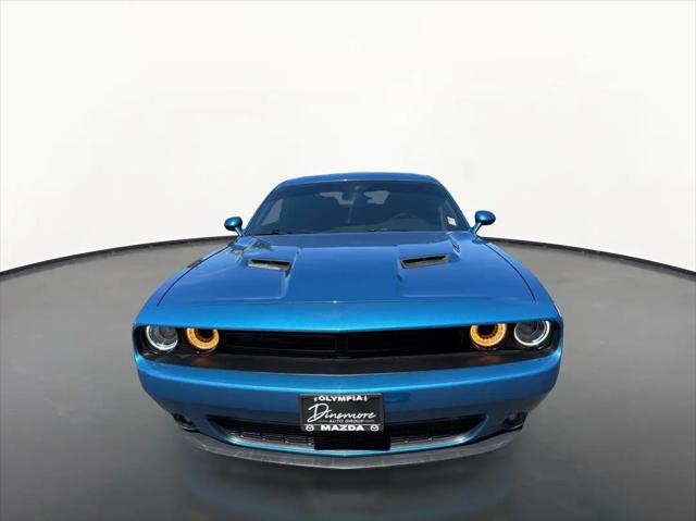 2020 Dodge Challenger SXT