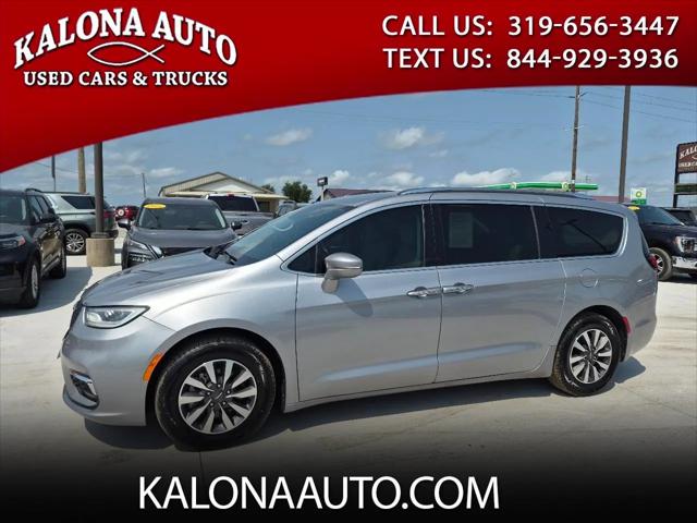 2021 Chrysler Pacifica Touring L for sale in Kalona, IA