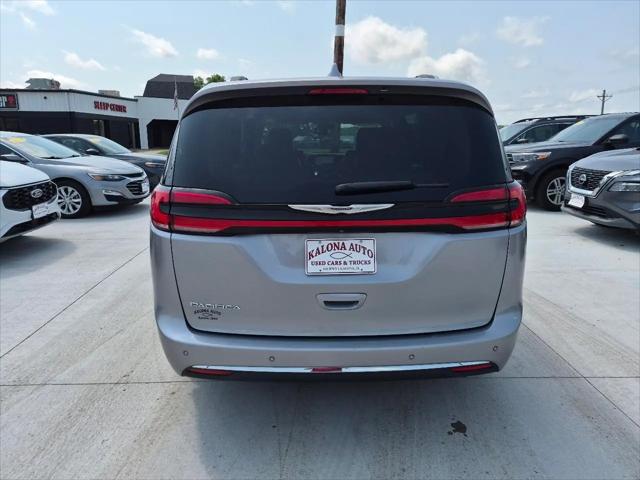 2021 Chrysler Pacifica Touring L
