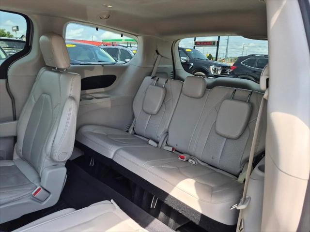 2021 Chrysler Pacifica Touring L
