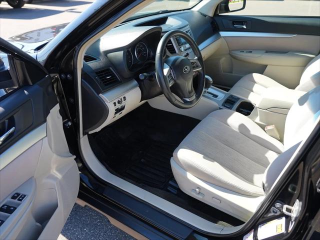 2013 Subaru Outback 2.5i Premium