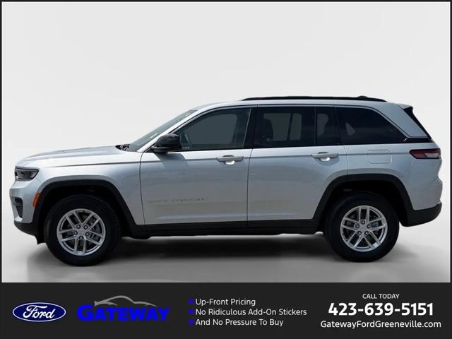 2025 Jeep Grand Cherokee Laredo X 4x4 for sale in Greeneville, TN