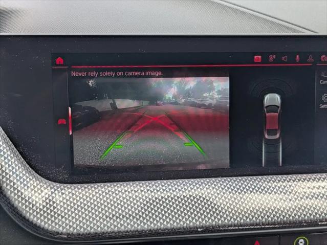 2023 BMW Coupe i sDrive