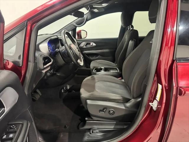 2021 Chrysler Pacifica Touring