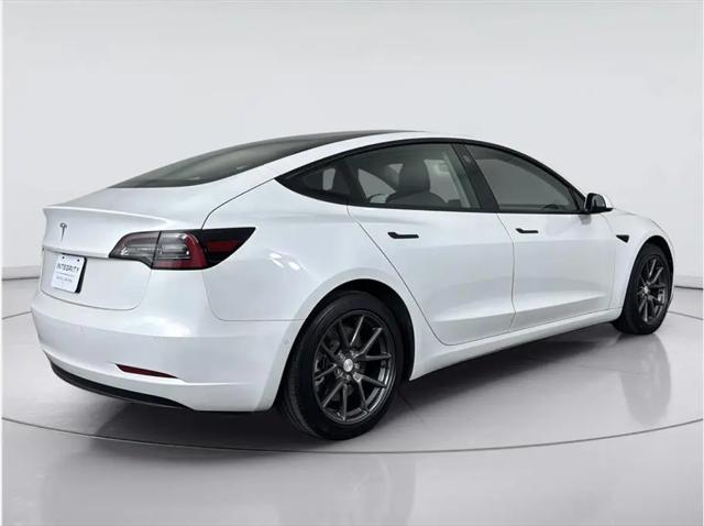 2021 Tesla Model 3 Standard Range Plus Rear-Wheel Drive