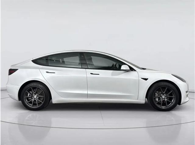 2021 Tesla Model 3 Standard Range Plus Rear-Wheel Drive