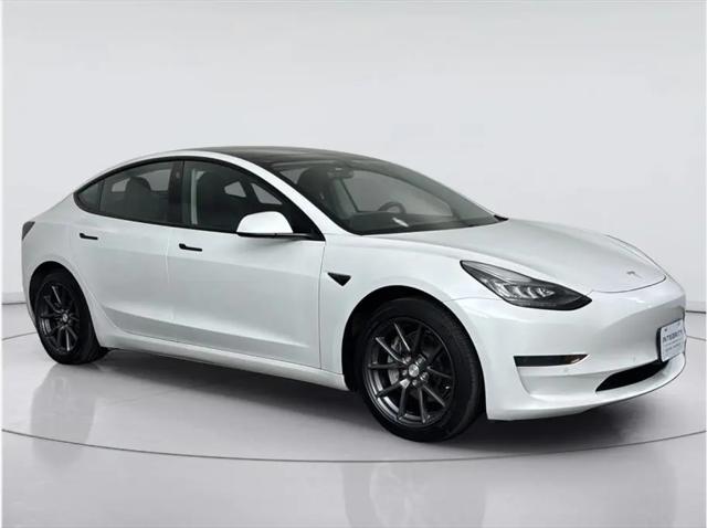 2021 Tesla Model 3 Standard Range Plus Rear-Wheel Drive