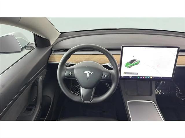 2021 Tesla Model 3 Standard Range Plus Rear-Wheel Drive