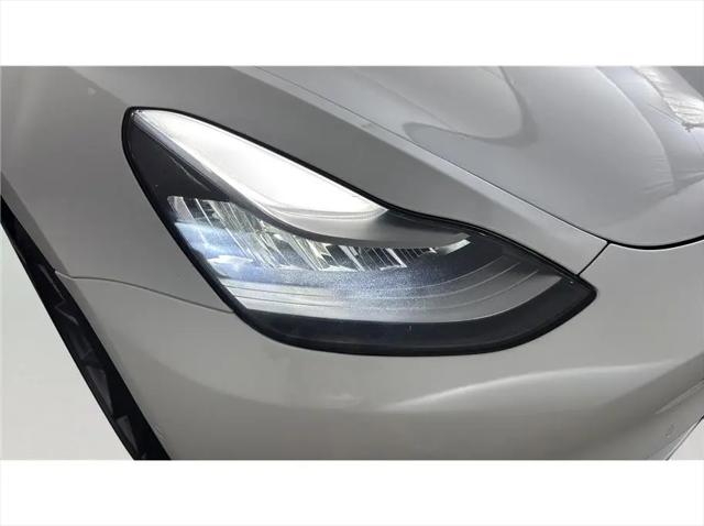 2021 Tesla Model 3 Standard Range Plus Rear-Wheel Drive
