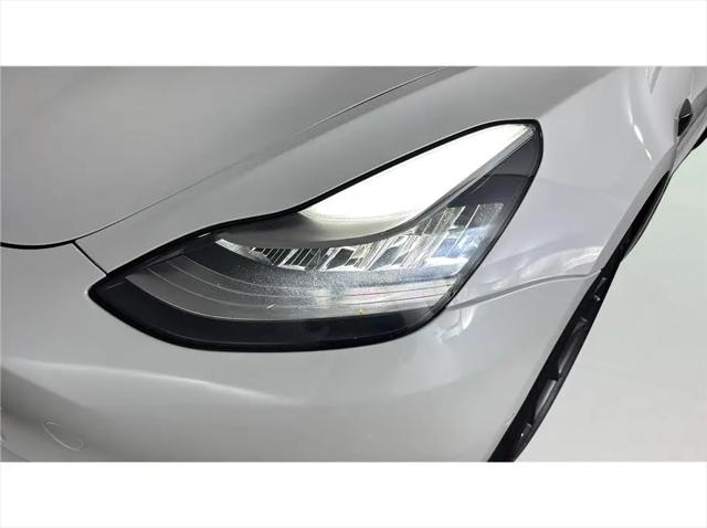 2021 Tesla Model 3 Standard Range Plus Rear-Wheel Drive