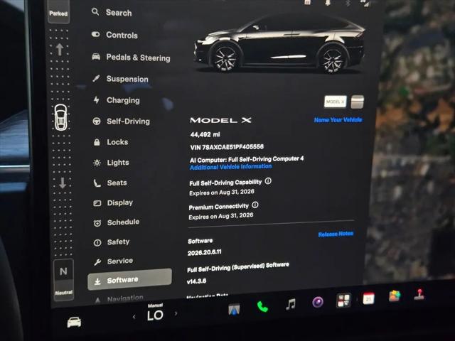 2023 Tesla Model X Standard Range