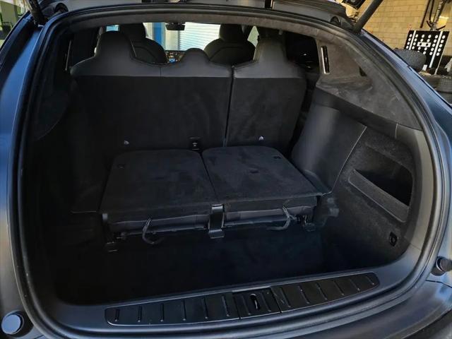 2023 Tesla Model X Standard Range