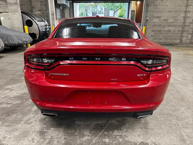 2017 Dodge Charger SXT