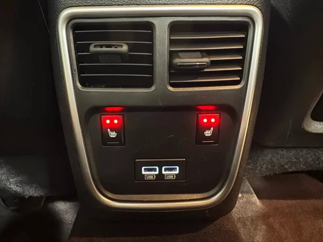 2017 Dodge Charger SXT