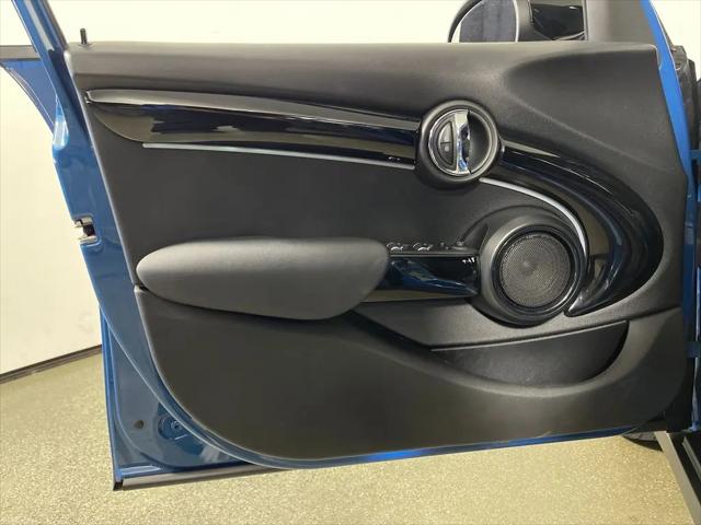 2023 MINI Hardtop Cooper S