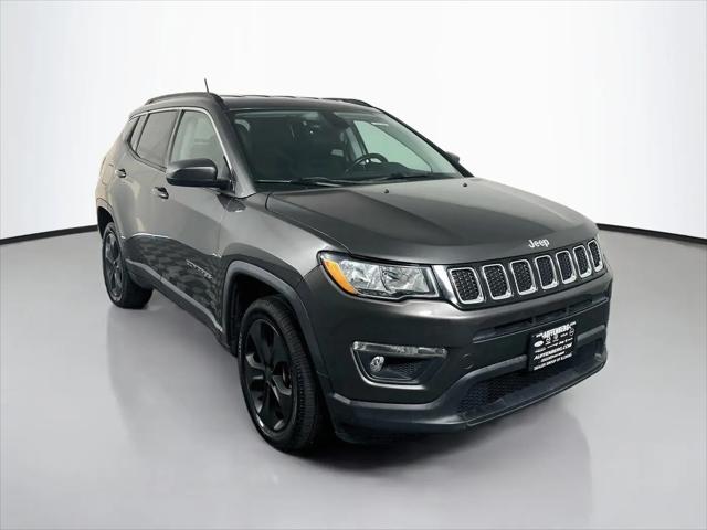 2017 Jeep Compass Latitude 4x4 for sale in Belleville, IL