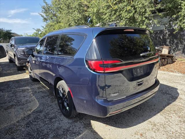 2024 Chrysler Pacifica Touring L AWD